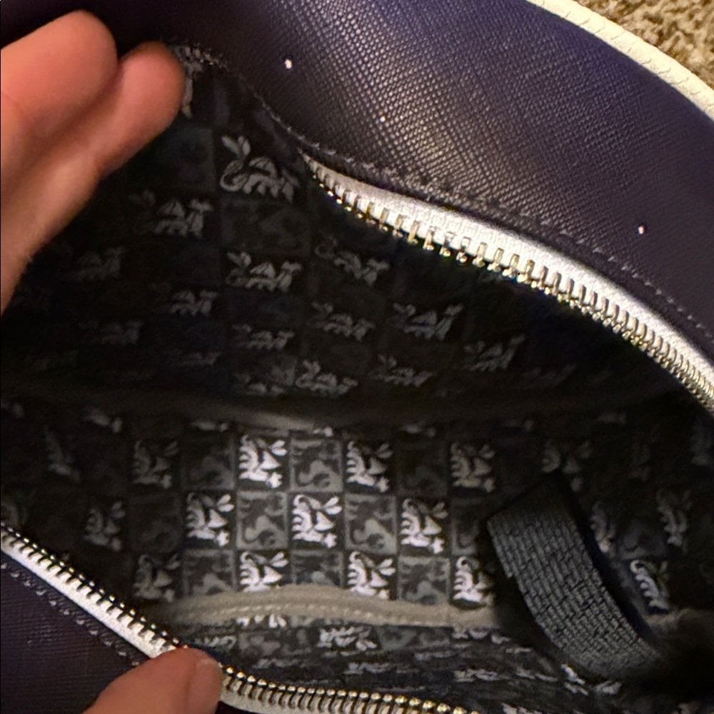 Loungefly How To Train Your Dragon Crossbody View 4